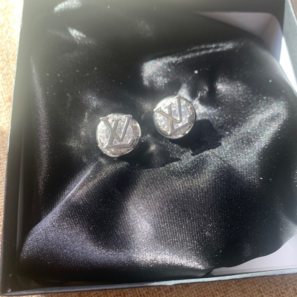 Louis Vuitton Earrings